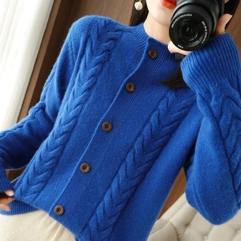 Nella Zopfstrickjacke